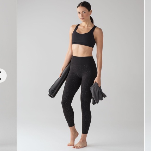 Lululemon Free To Flow 7/8 Tight Black / White Sz 10 - Picture 1 of 14